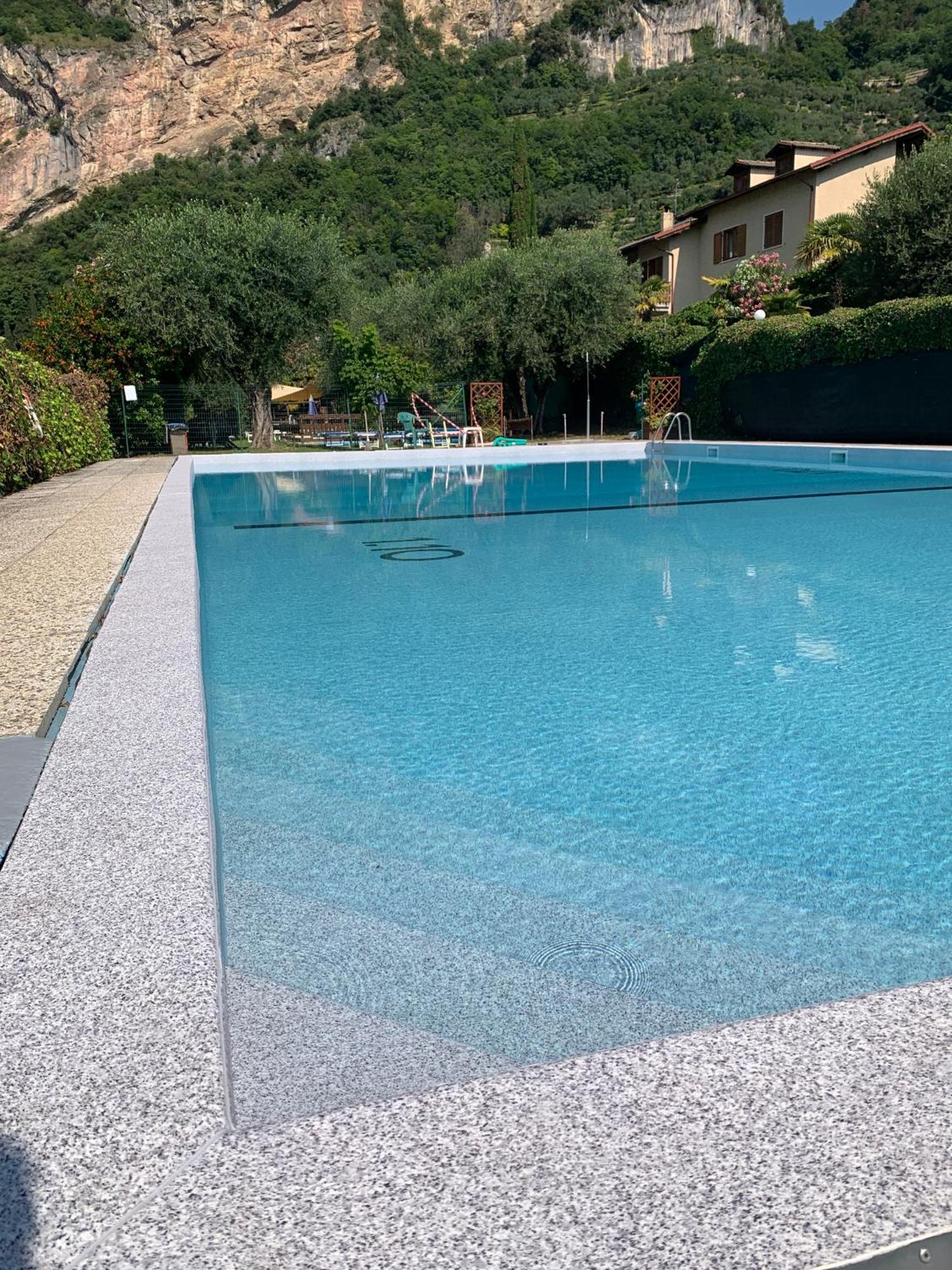 Residence Cascata Varone リーヴァ・デル・ガルダ エクステリア 写真