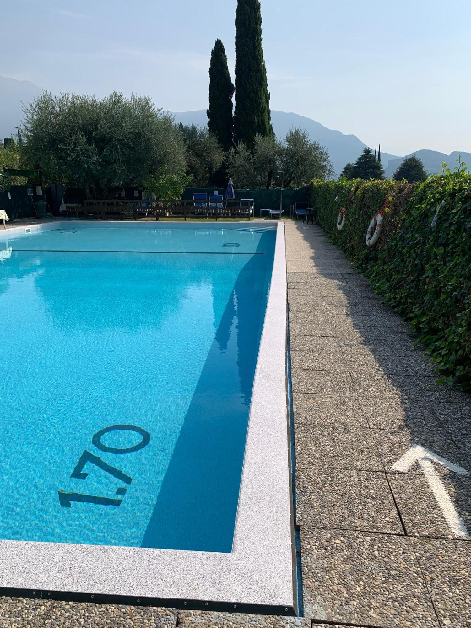 Residence Cascata Varone リーヴァ・デル・ガルダ エクステリア 写真
