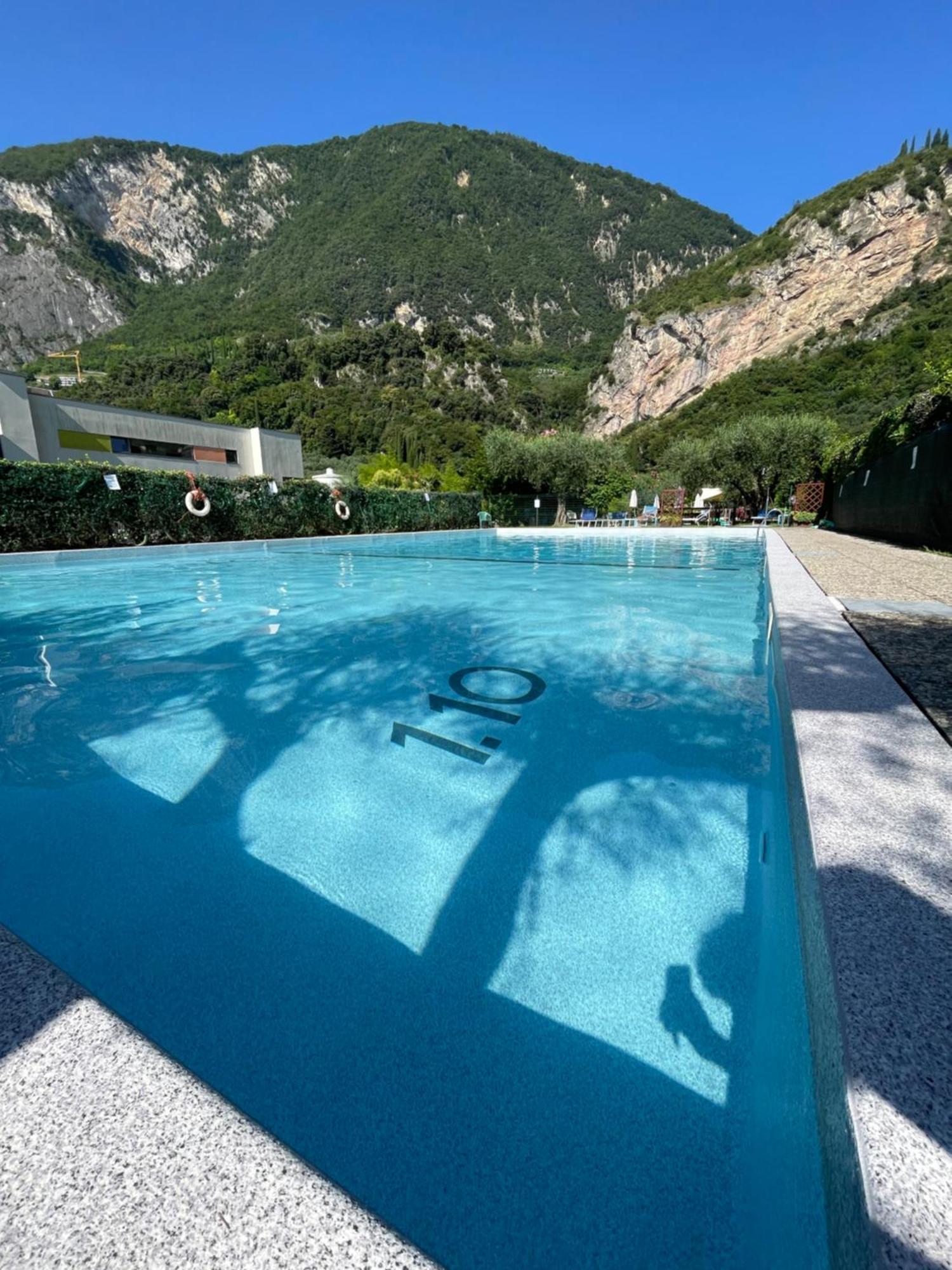 Residence Cascata Varone リーヴァ・デル・ガルダ エクステリア 写真
