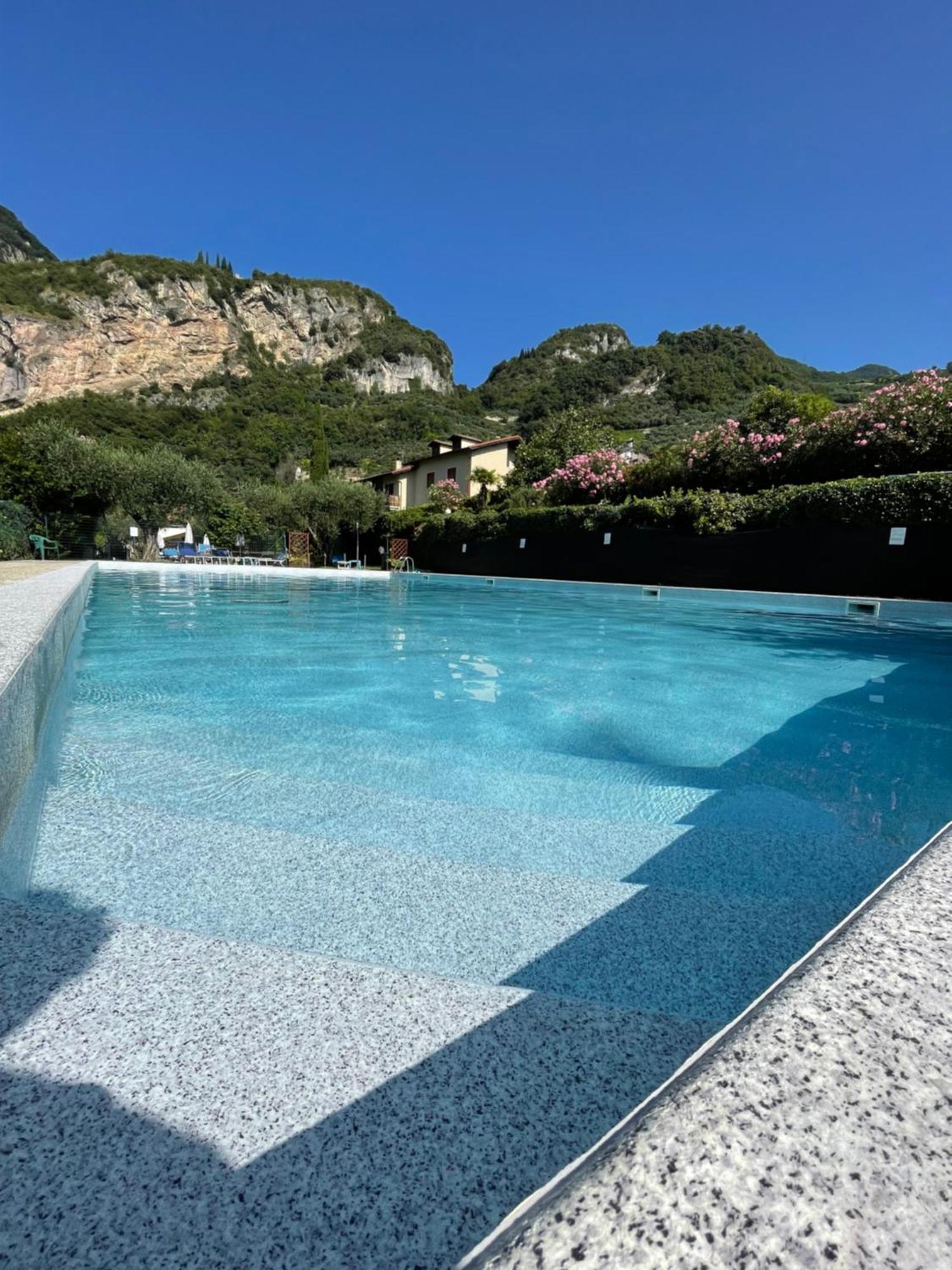 Residence Cascata Varone リーヴァ・デル・ガルダ エクステリア 写真