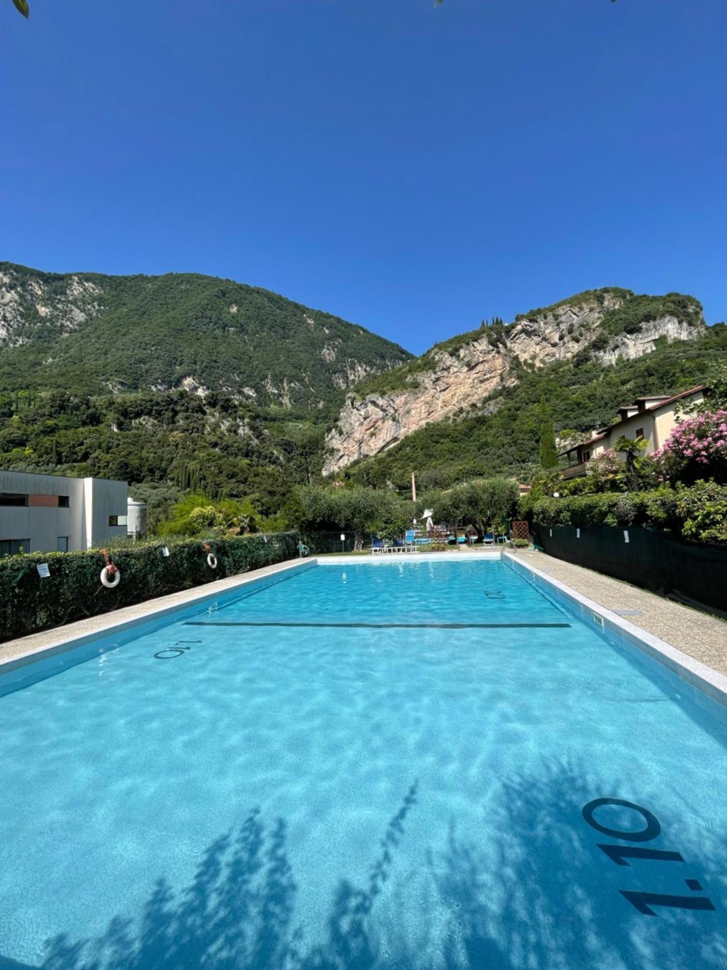 Residence Cascata Varone リーヴァ・デル・ガルダ エクステリア 写真